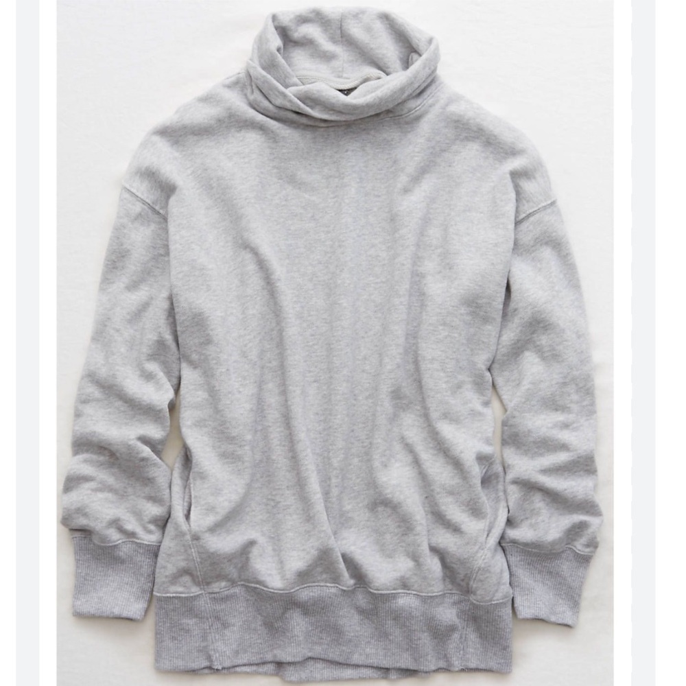 Aerie turtleneck sweatshirt